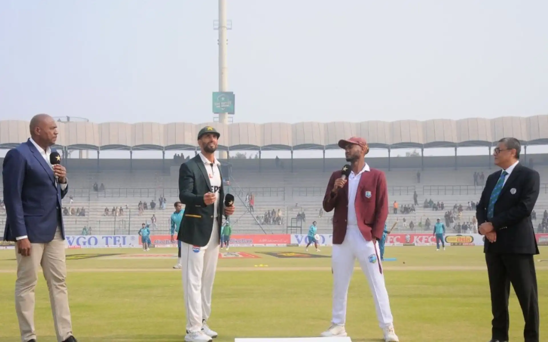 Shan Masood won the toss [Source: @_mkverma/X.com]